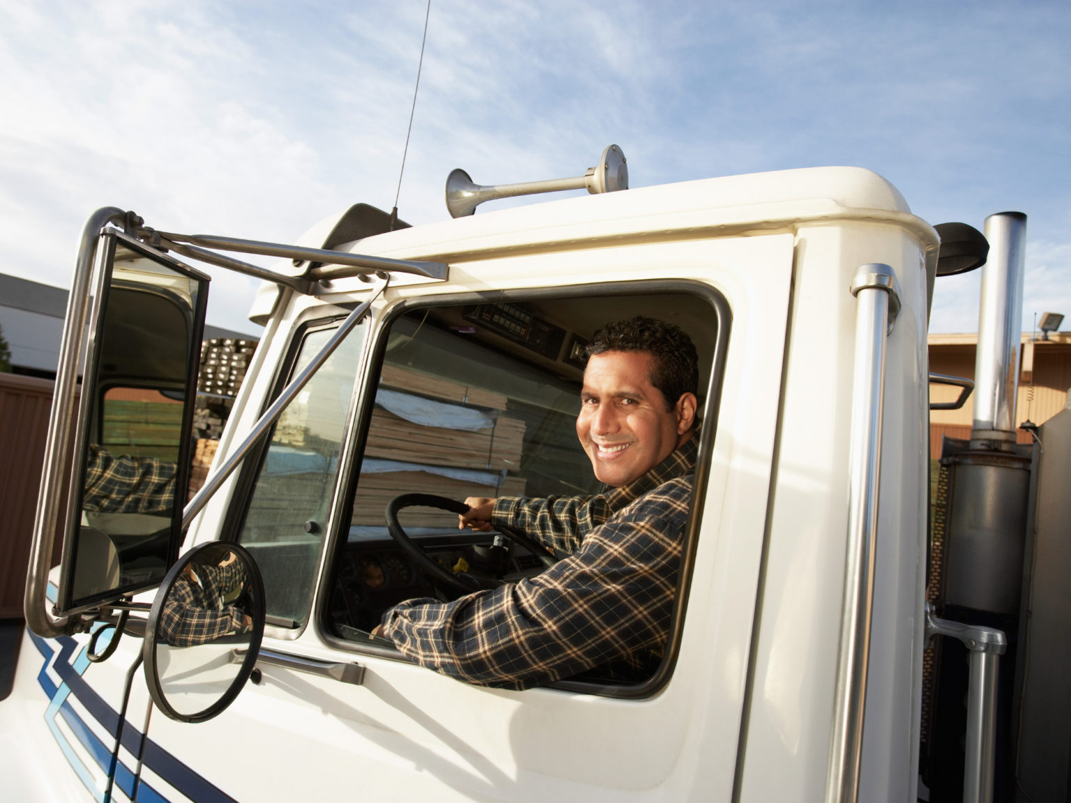 Long Distance Truck Driver Salary Canada